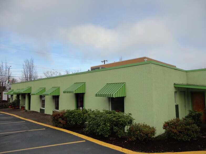 Primary Photo Of 2318 Pacific Ave, Forest Grove Office For Sale