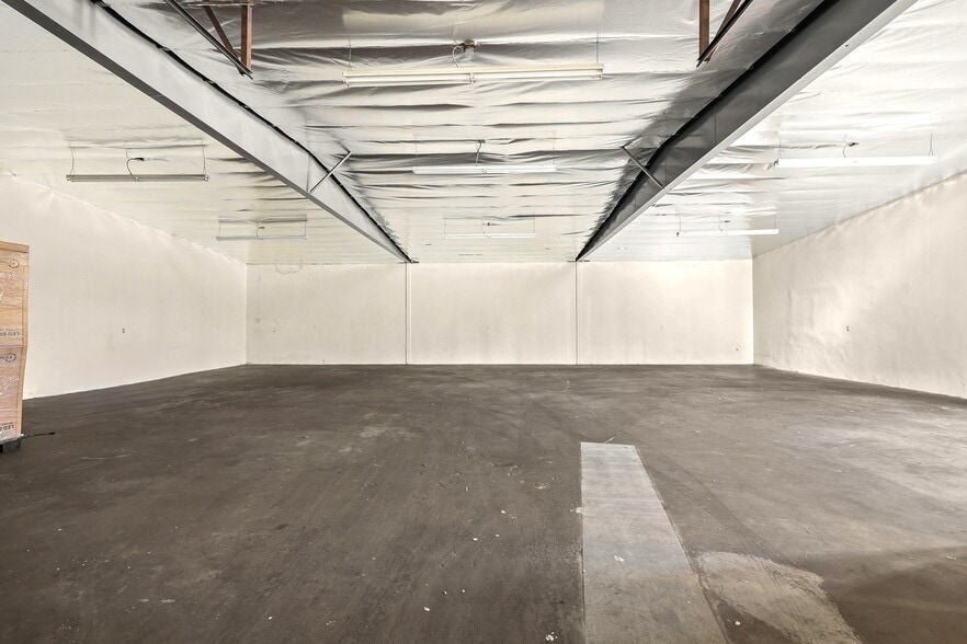 More Photos Of 1915-1927 Santa Anita Ave, South El Monte Warehouse For Lease