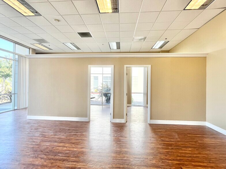 More Photos Of 4750-4794 Duckhorn Dr, Sacramento Research And Development For Sale