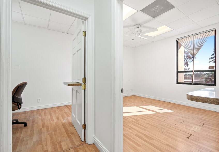 More Photos Of 3003 S Congress Ave, Lake Worth Medical For Sale