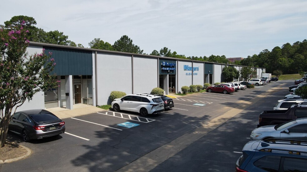 More Photos Of 3200 S Shackleford Rd, Little Rock Flex For Lease