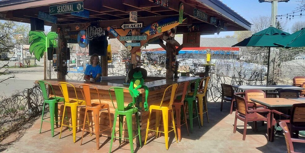 More Photos Of 210 3rd St, Pepin Restaurant For Sale