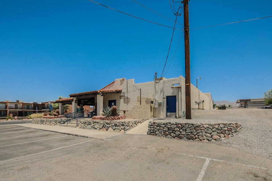 More Photos Of 2200 Mesquite Ave, Lake Havasu City Restaurant For Lease