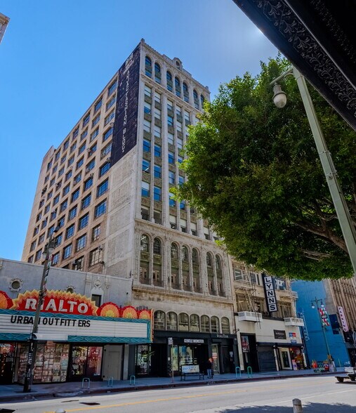 More Photos Of 814-818 S Broadway, Los Angeles Loft Creative Space For Lease