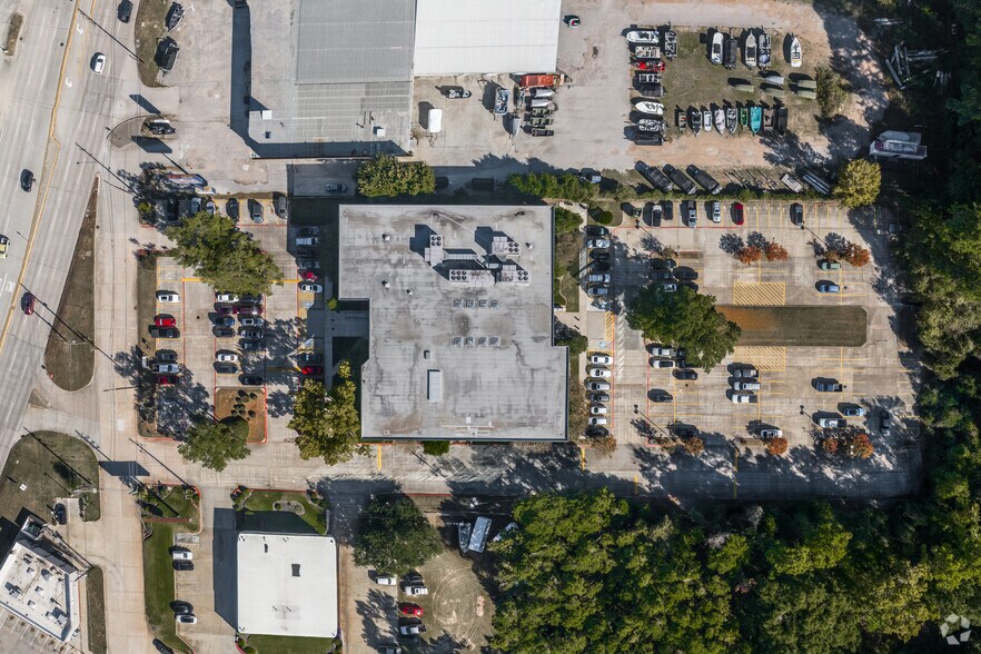 More Photos Of 719 Sawdust Rd, The Woodlands Office For Lease