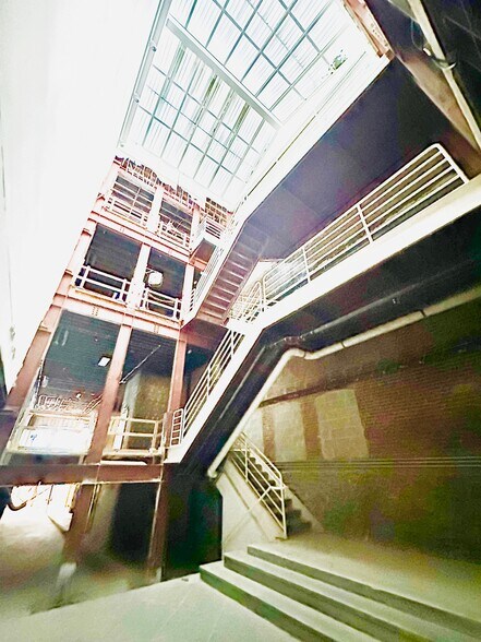 More Photos Of 258 Atlantic St, Stamford Office For Sale