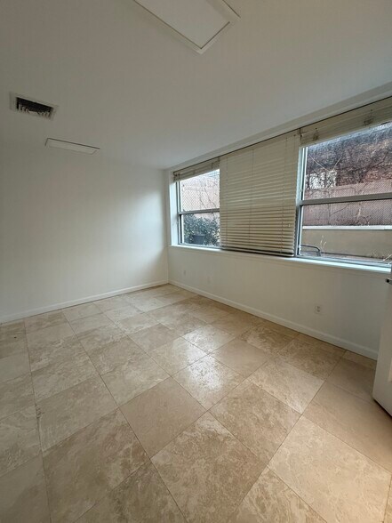 More Photos Of 30-63 38th St, Long Island City Office Residential For Sale