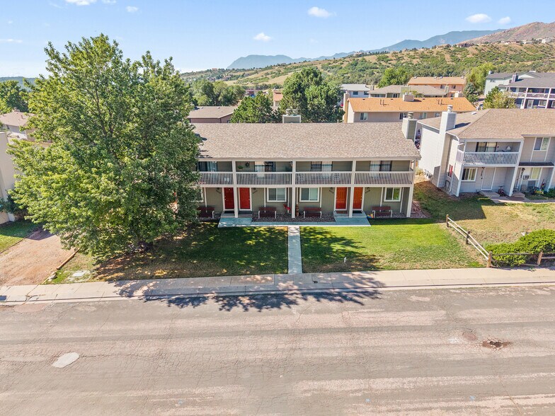 More Photos Of 2350 Split Rock Dr, Colorado Springs Apartments For Sale