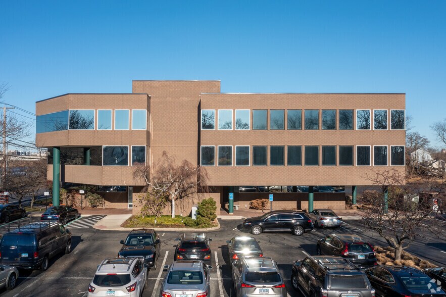 More Photos Of 1 Post Rd, Fairfield Office For Sale