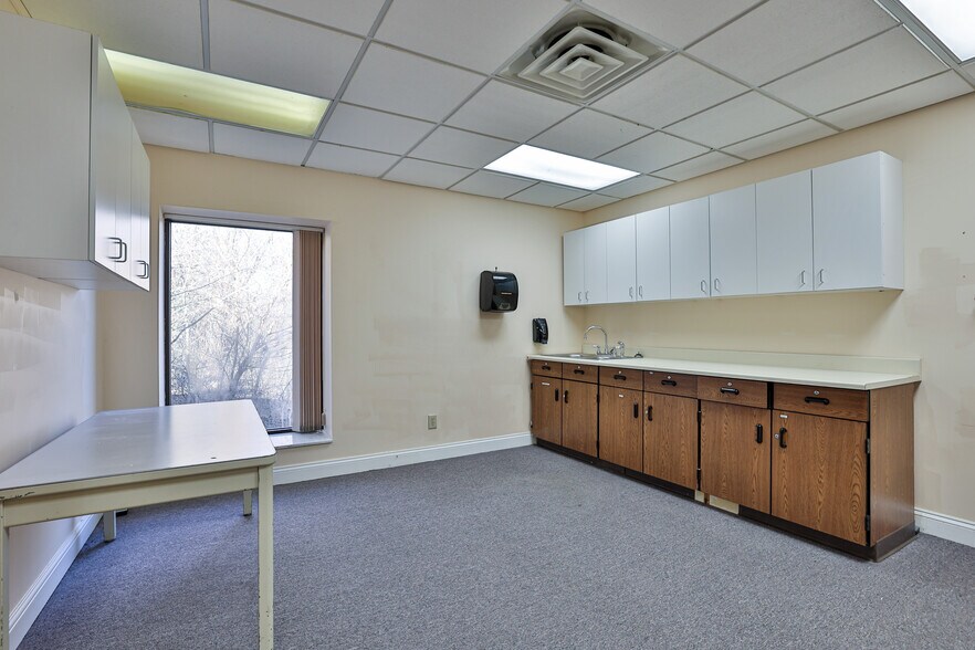 More Photos Of 3989 S US Route 42, Lebanon Office For Sale