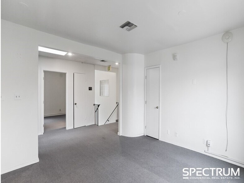 More Photos Of 11543-11545 W Olympic Blvd, Los Angeles Medical For Lease