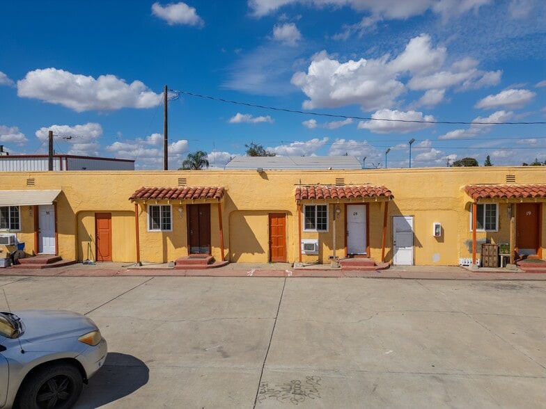 More Photos Of 1407 W 16th St, Merced Hotel For Sale