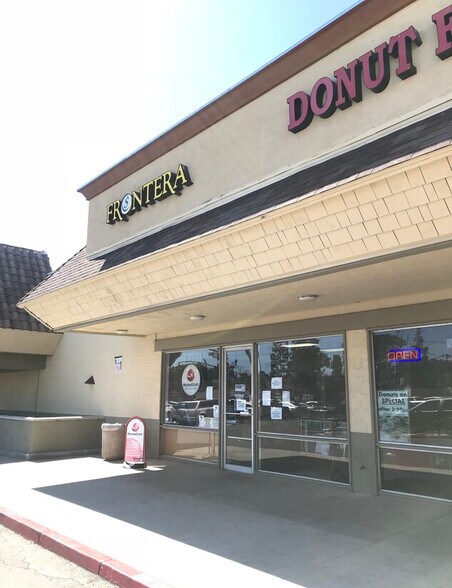 Primary Photo Of 1839 W Vista Way, Vista General Retail For Lease