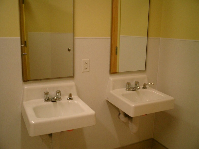 More Photos Of 1747 Springfield Ave, Maplewood General Retail For Sale