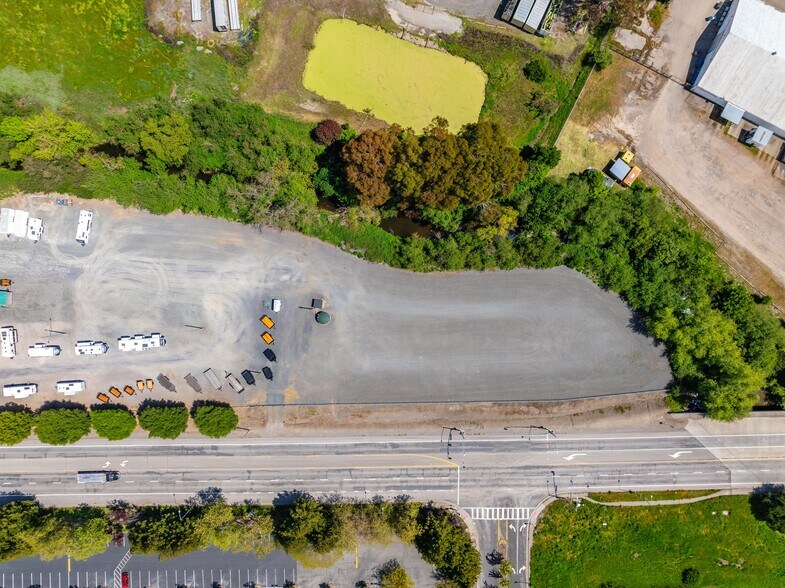 More Photos Of 5500 Old Redwood Hwy, Petaluma Land For Lease