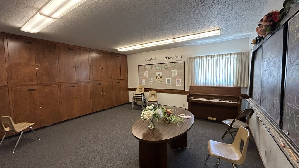 More Photos Of 14801 Osage Ave, Lawndale Specialty For Sale