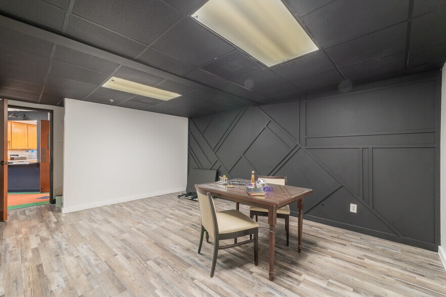 More Photos Of 5700 Mark Ln, Rowlett Religious Facility For Sale