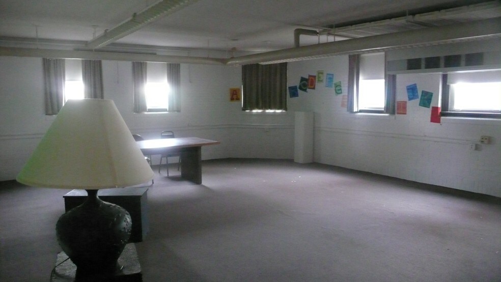 More Photos Of 437 S Main St, Bowling Green Schools For Sale