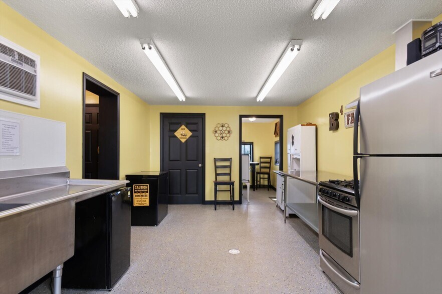 More Photos Of 732 Crowe Dairy Rd, Forest City Winery Vineyard For Sale