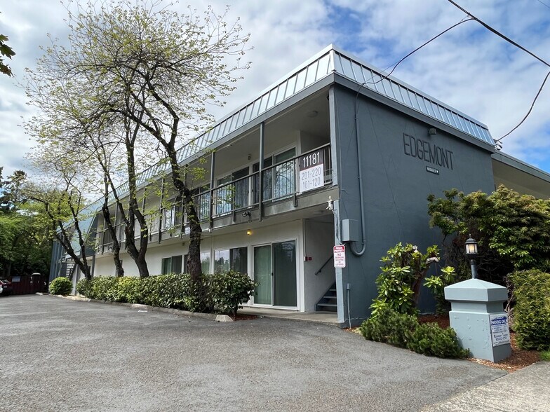 Primary Photo Of 11181-11211 NE Weidler St, Portland Apartments For Sale