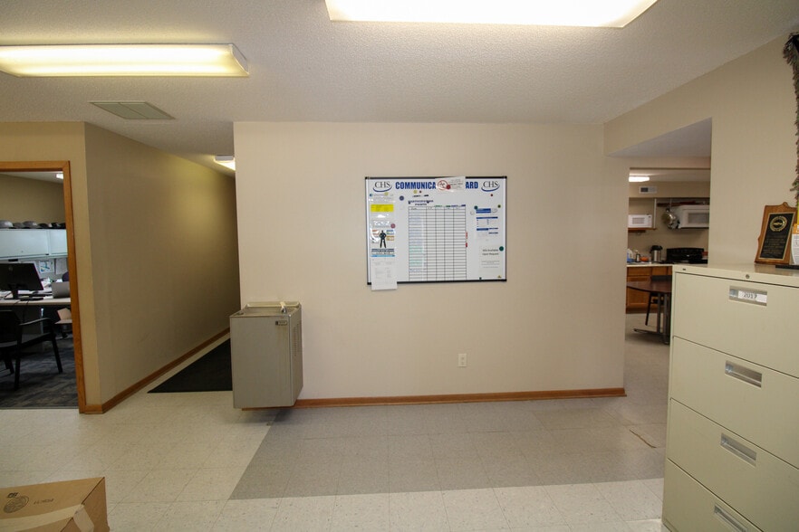 More Photos Of 135 E Front St, Claremont Specialty For Sale