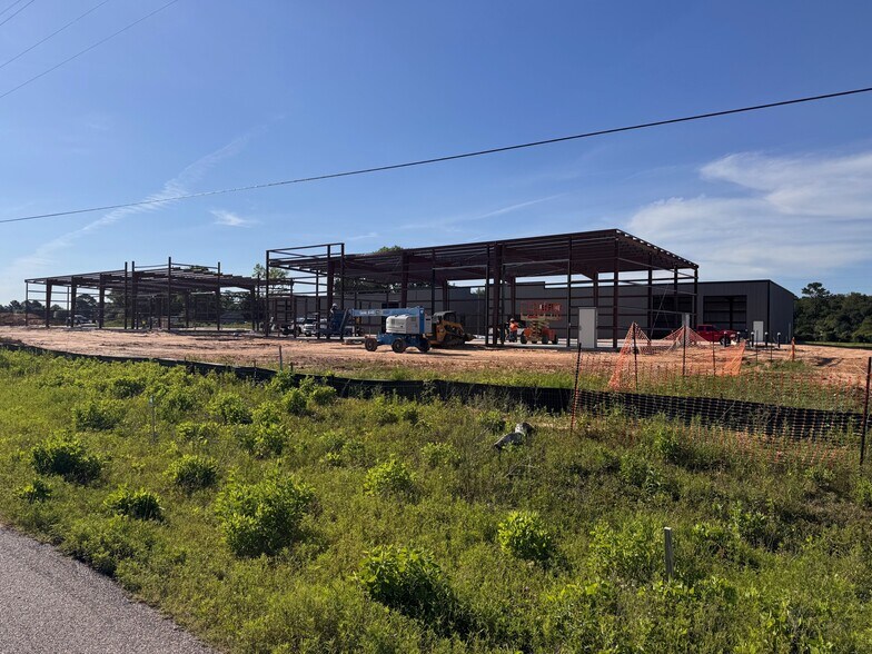 More Photos Of 20248 Telge rd, Tomball Unknown For Lease