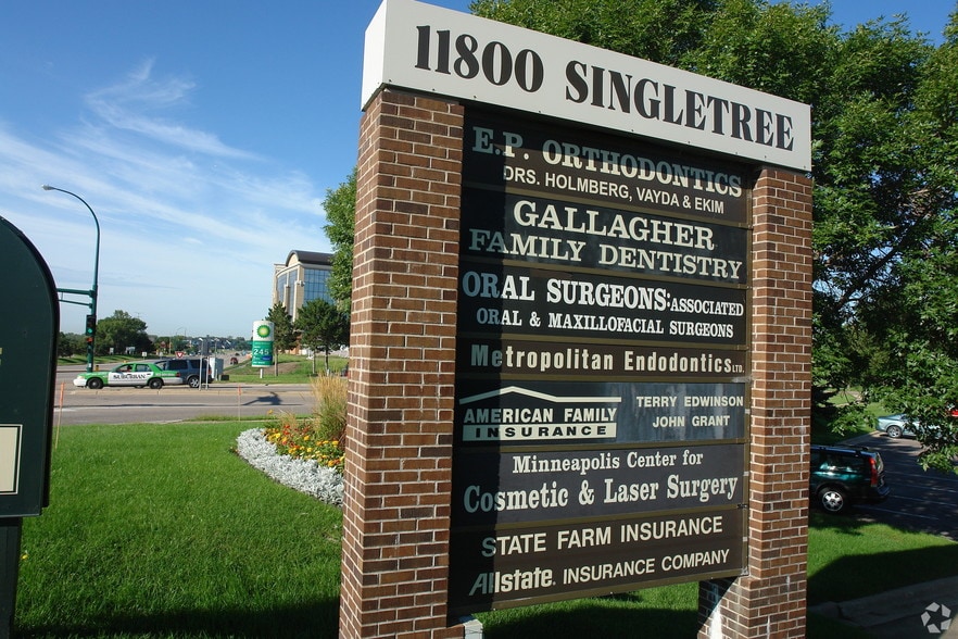 More Photos Of 11800 Singletree Ln, Eden Prairie Office For Lease