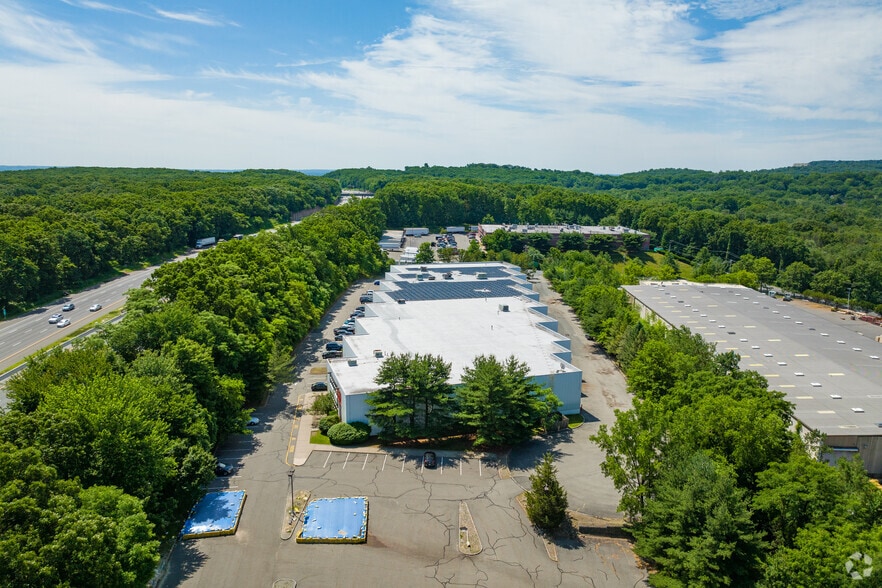 More Photos Of 3 Luger Rd, Denville Warehouse For Lease