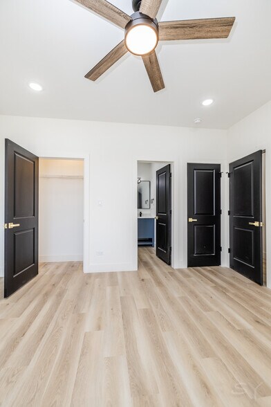 More Photos Of 5637 Prairie ave, Chicago Multifamily For Sale