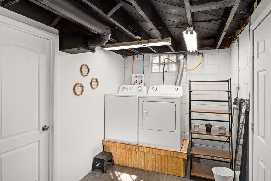 More Photos Of 810 E Sciota Ave, Peoria Heights Multifamily For Sale