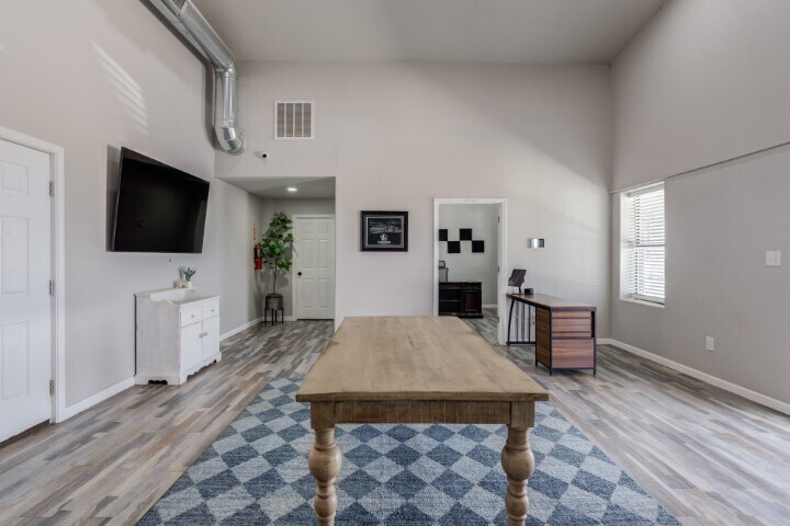 More Photos Of 10604 County 2500 rd, Lubbock Industrial For Sale