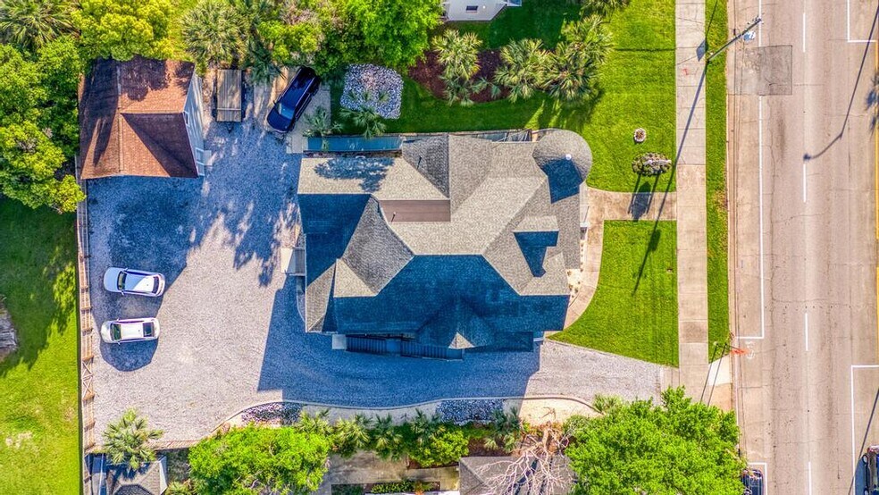 More Photos Of 656 Garden St, Pensacola Office For Sale