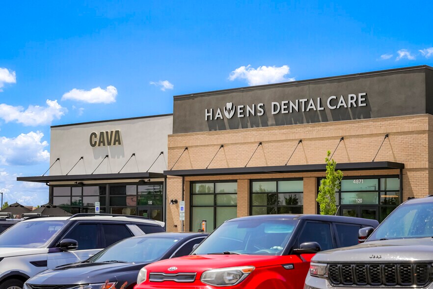 More Photos Of 4871 Tower Rd, Denver Fast Food For Sale