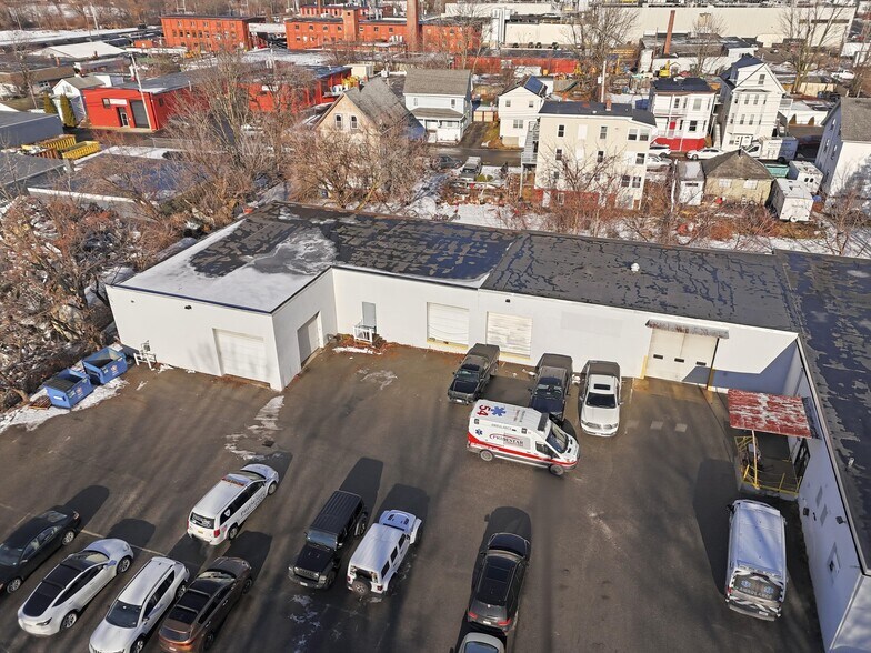 More Photos Of 7 Stewart St, Haverhill Manufacturing For Lease