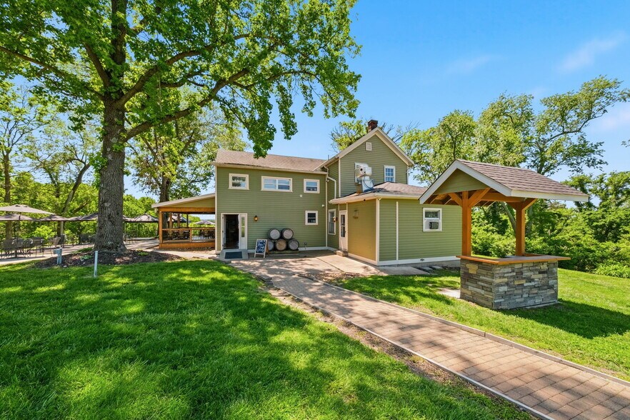 More Photos Of 15088 Boone Monument Rd, Marthasville Lodge Meeting Hall For Sale