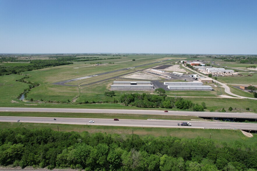 More Photos Of 850 County Road 403, Taylor Land For Sale