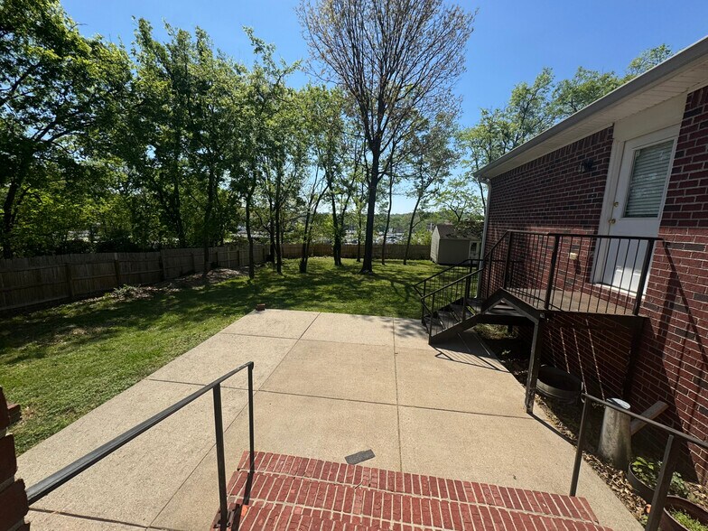 More Photos Of 409 Welshwood Dr, Nashville Medical For Lease