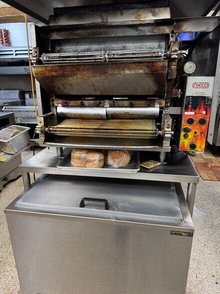 More Photos Of 5212 Silver Star Rd, Orlando Fast Food For Sale