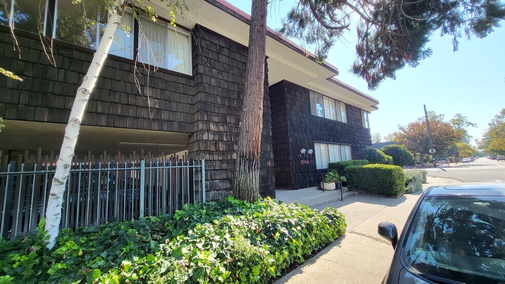 More Photos Of 3704 Bonnie Ln, Stockton Apartments For Sale