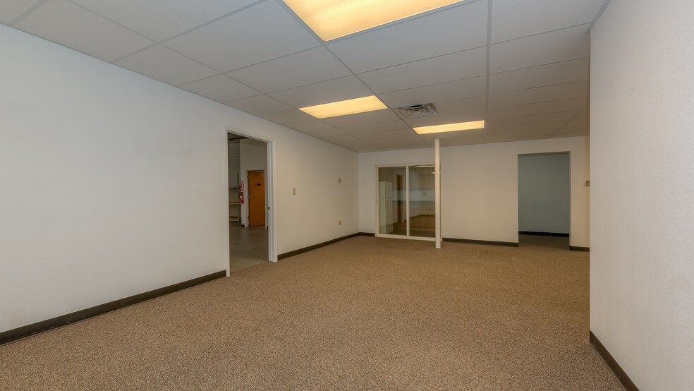 More Photos Of 530 Compton St, Broomfield Flex For Lease