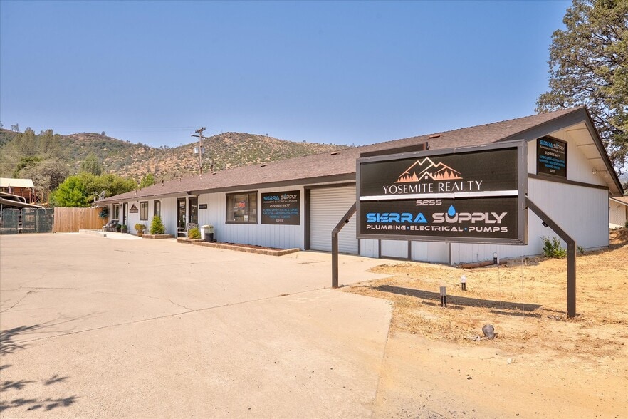 More Photos Of 5255 CA-49, Mariposa Flex For Sale