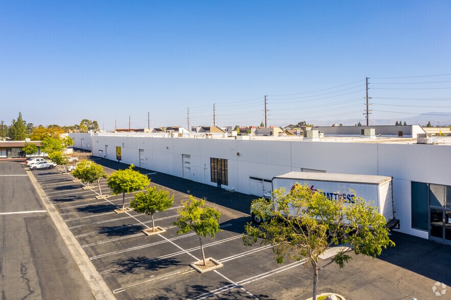 More Photos Of 23461 Ridge Route Dr, Laguna Hills Unknown For Lease