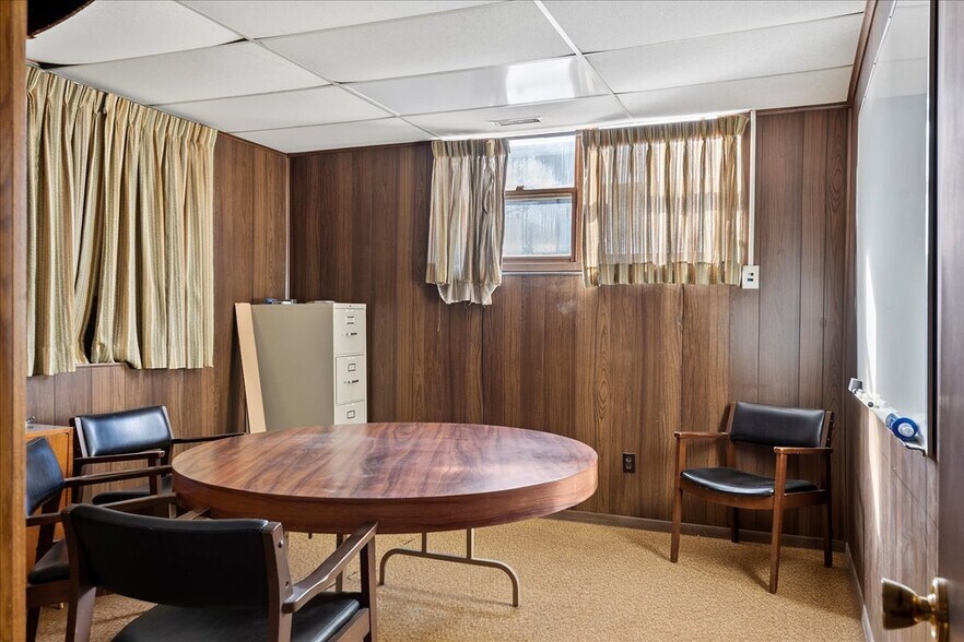 More Photos Of 115 E Mound St, Girard Industrial For Sale