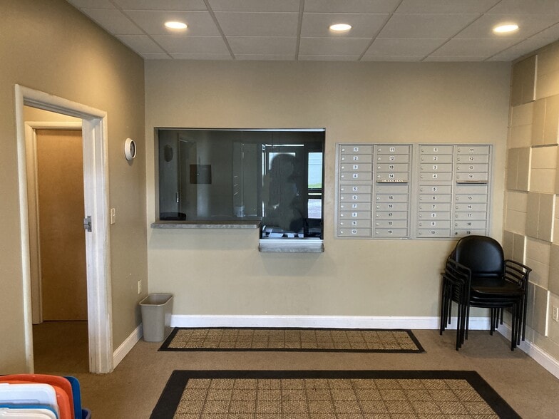 More Photos Of 1522 Superior St E, Duluth Medical For Sale