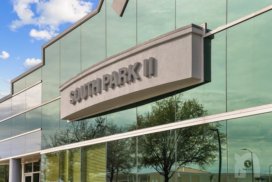 More Photos Of 7350 Futures Dr, Orlando Coworking Space