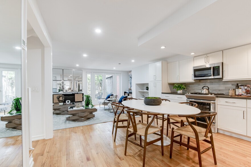 More Photos Of 426 Clermont Ave, Brooklyn Apartments For Sale