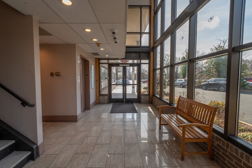 More Photos Of 622 Georges Rd, North Brunswick Medical For Lease