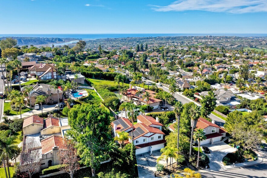 More Photos Of 6809 Corintia St, Carlsbad Multifamily For Sale