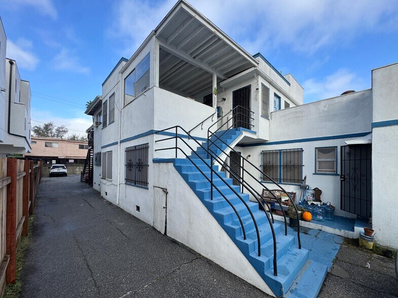 More Photos Of 2629 S Garth Ave, Los Angeles Multifamily For Sale