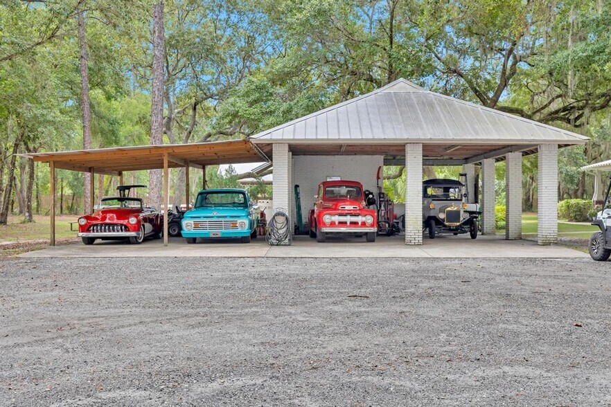 More Photos Of 485 Chandler Oaks Ln, Saint Augustine Lodge Meeting Hall For Sale